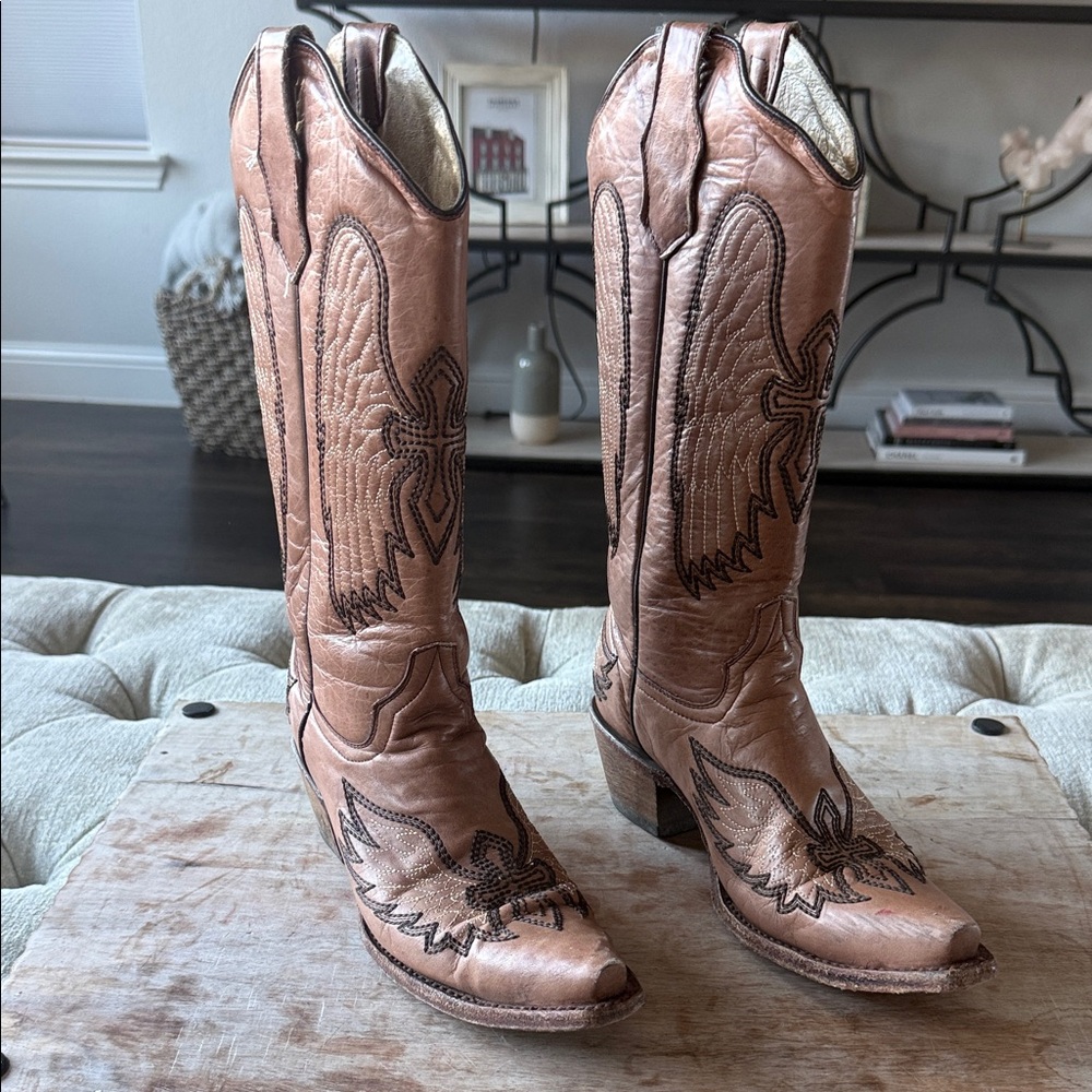 Circle G women’s 8 Tan‎ Western Boots